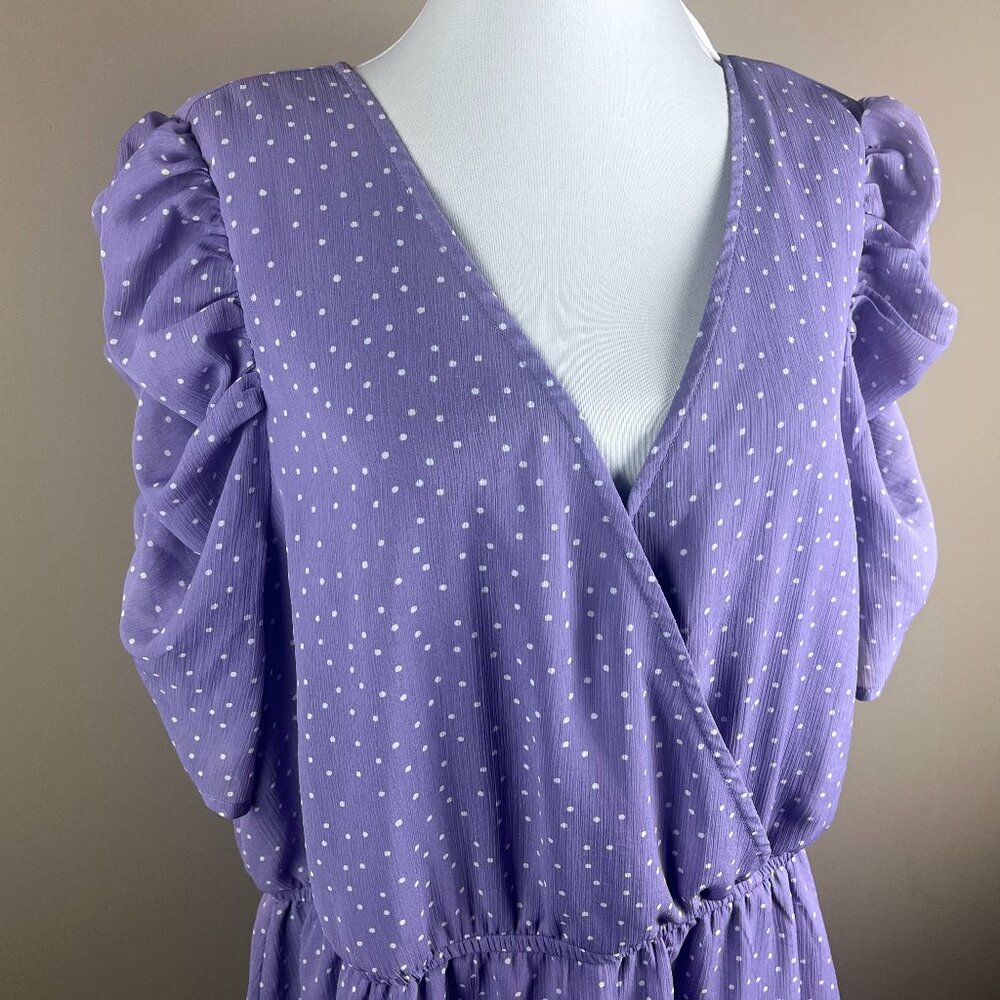 Maurices Short Sleeve Blouse Plus Size 1X Lavender Purple with White Polka Dots